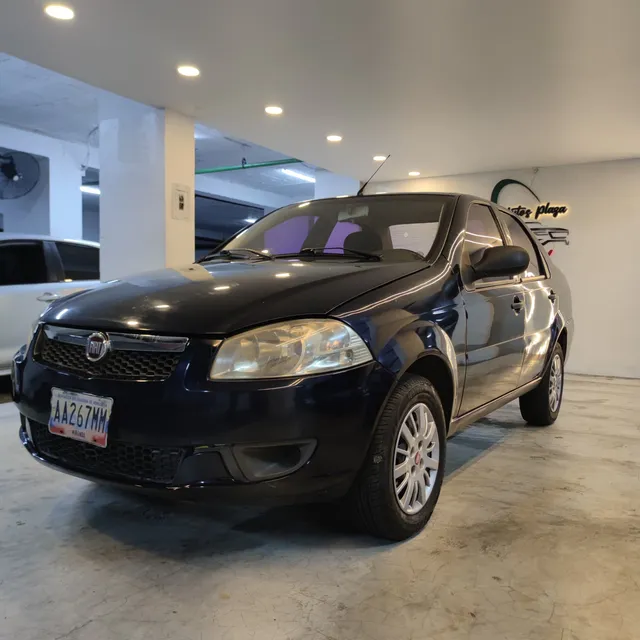 Fiat Sienna .