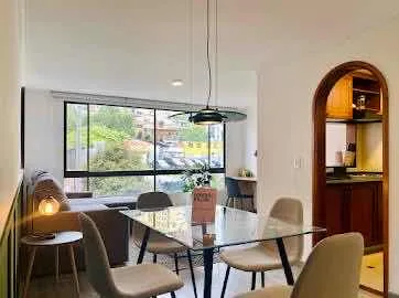 Luminoso Apartamento Amoblado Zona G