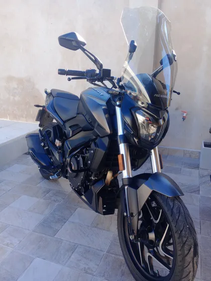 Dominar 400 Impecable