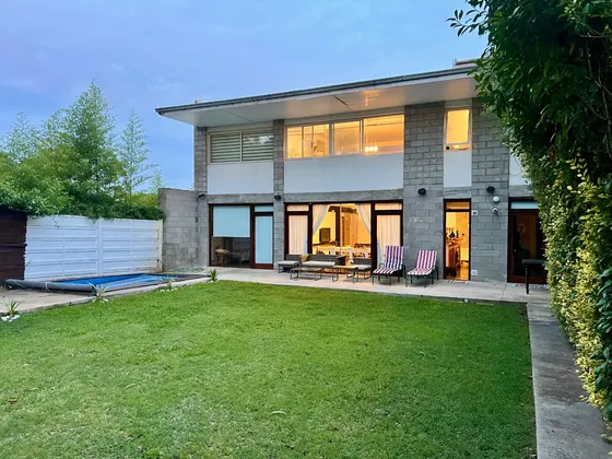 Moderno Ph, A 2 Cuadras De Las Playas Del Sur Con Pileta, Pool, 3 Habitaciones Y Amplísimo Parque Con Parrilla , Y Juegos Infantiles