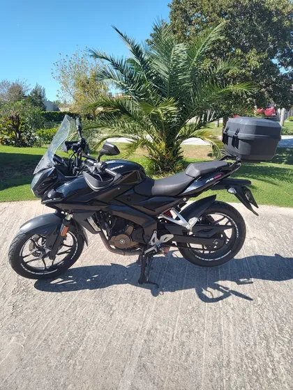 Rouser As 200 Impecable