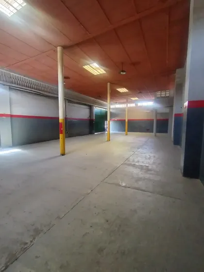 Dh Ofrece En Alquiler Local Comercial Amplio 210 M2 Ideal Para Taller Mecánico En San Diego, Carabobo, Urbanización Parque Comercial Industrial Castillito, Solo Clientes.
