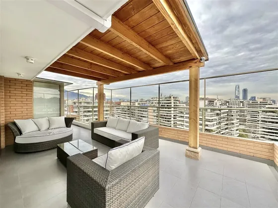 Amoblado Las Nieves / Penthouse