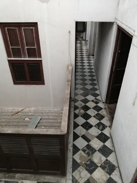 Dueño Alquila Casa En Zona Centrica Y De  Repuestos Automotriz (oficina, Deposito O Vivienda)