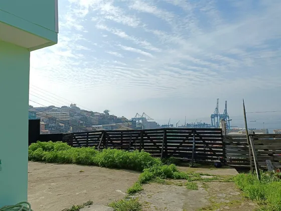 Casa En Venta De 4 Dorm. Cerro Toro, Valparaíso