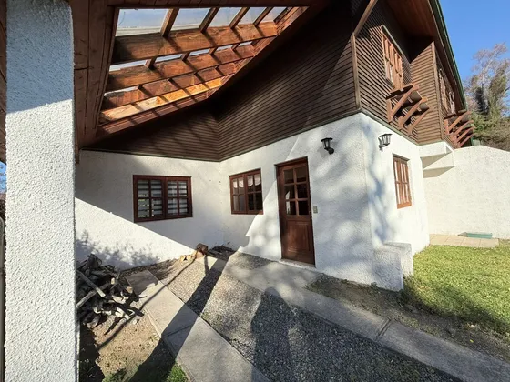 Amplia Casa Venta En Condominio Camino Al Volcán Pucon