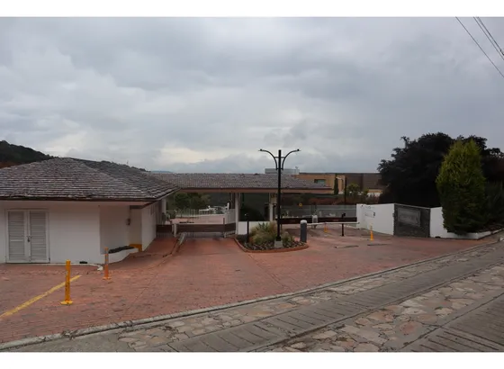 Venta De Lote Exclusivo Conj.  Yerbabonita  Licencia De Construccion 