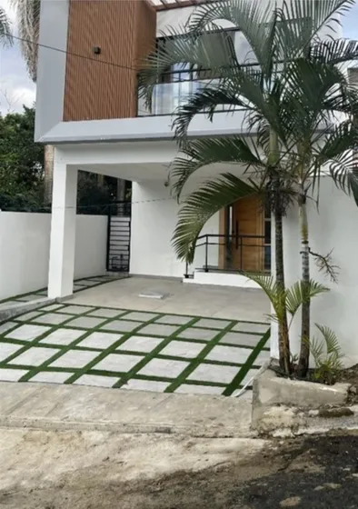 Te Imaginas Viviendo Aquí? Este Podría Ser Tu Remanso De Paz