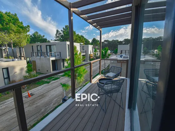 Casa En Venta En Pinamar Norte En Barrio Con Seguridad
