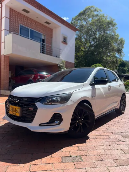 Chevrolet Onix 1.0t Rs Mt