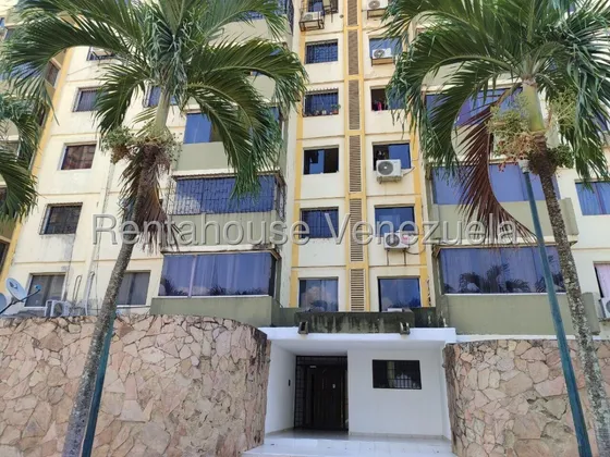 Rosa Rodríguez Vende Apartamento En La Mata, Cabudare 25-17031