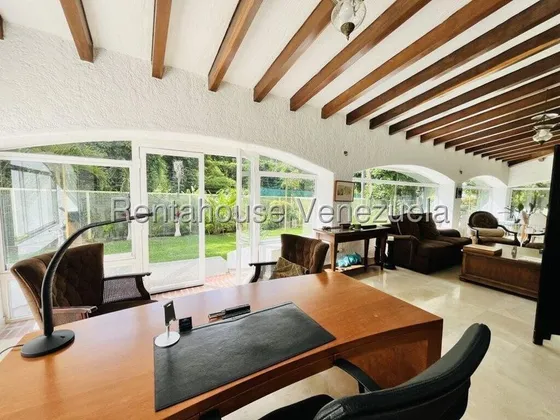 Jel Casa En Venta En Cerro Verde 25-24187 Fg