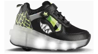 Zapatillas con luz y ruedas sale