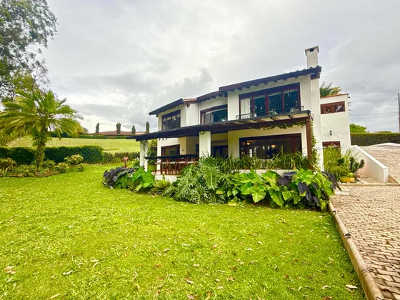 Casa Campestre Para Venta En Llanogrande