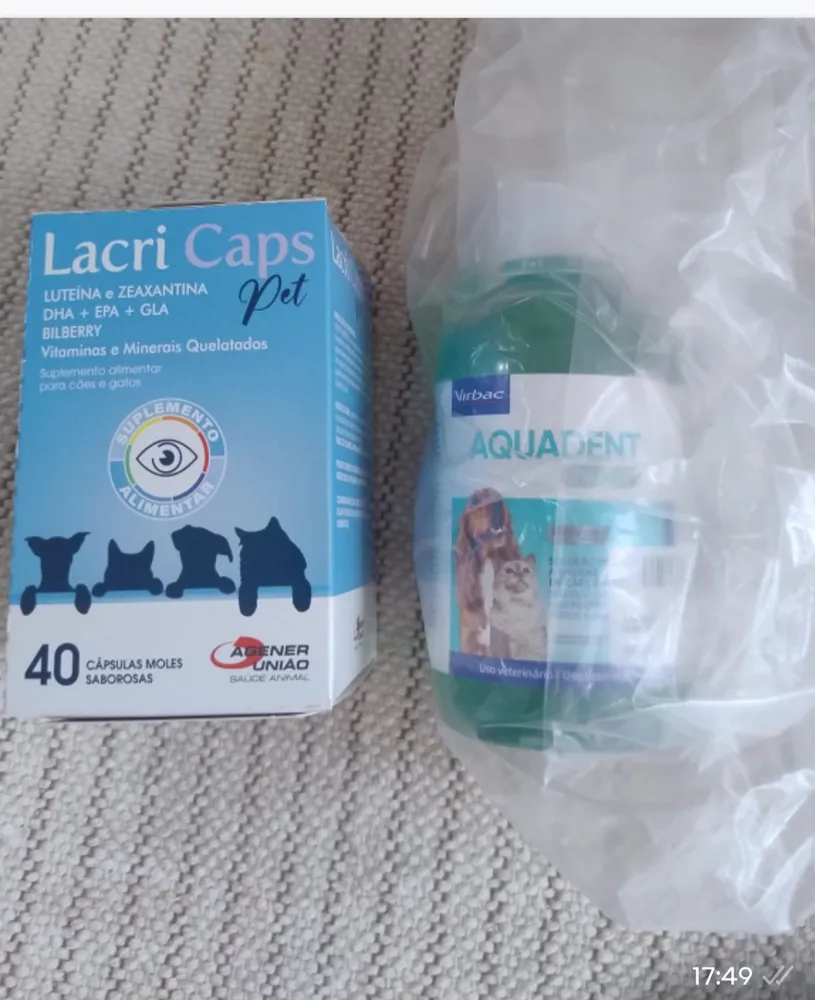 Solução Oral Virbac Aquadent 250ml Sabor Mentol Para Cães - Imagem 4