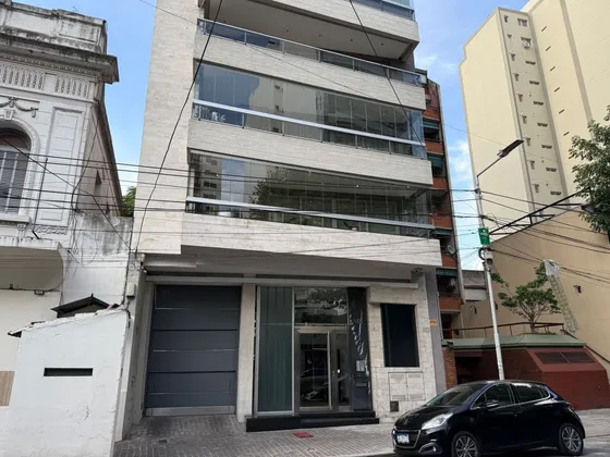 Venta, Dpto, 2 Ambientes, Avell. Centro