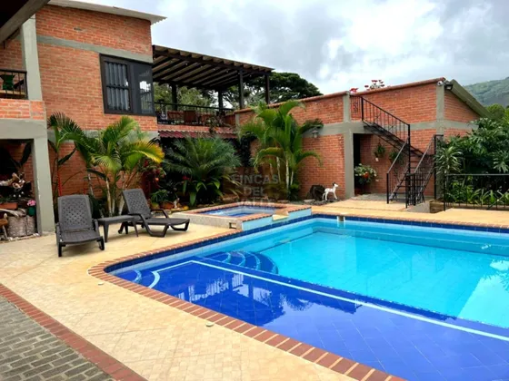 San José Del Salado, 5.400 M2, Finca Campestre En Venta