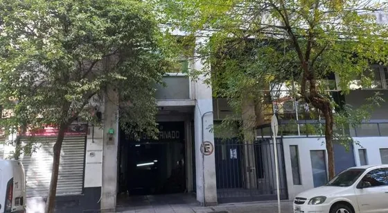 Venta Cochera En Congreso Con Renta. Opcion Dos Cocheras Continuas.