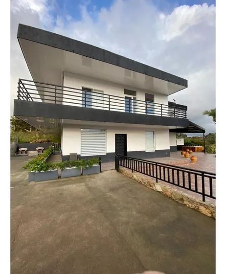 Casa En Arriendo En San Vicente 