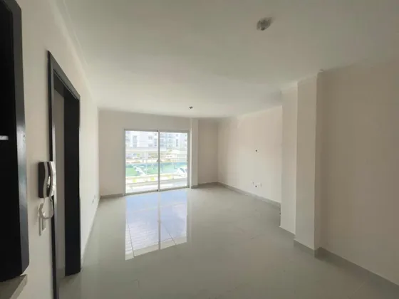 Alquilo Apartamento En San Isidro Con Mantenimiento Incluido