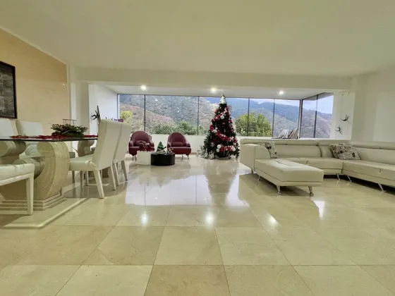 Bella Casa Lista Para Mudarse