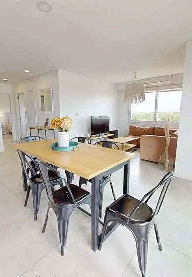 Casa En Venta - 2 Dormitorios 2 Baños - Cochera - 95mts2 - Pinamar