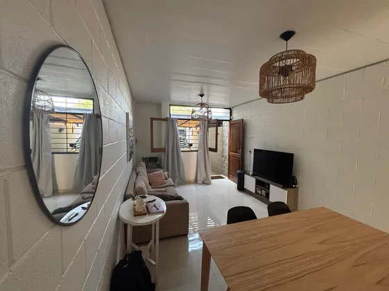 Dúplex En Venta - 2 Dormitorios 2 Baños - 115mts2 - Ringuelet