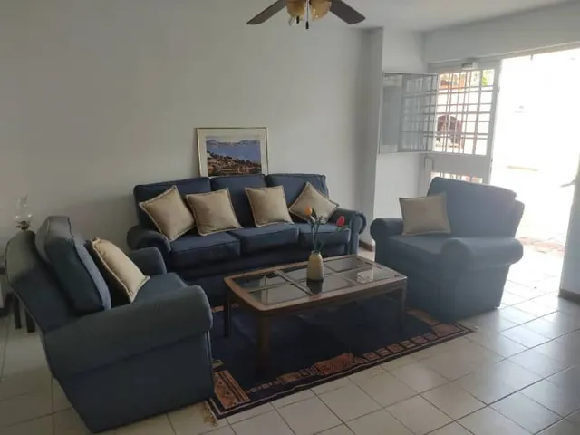 Yosmar Y Fernando Venden Townhouse En El Bosque, Residencias. Los Frailes