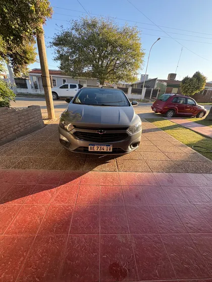 Chevrolet Onix 1.4 Joy Ls