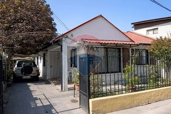 4d/2b En Calle Paulina, La Cisterna 170/347m