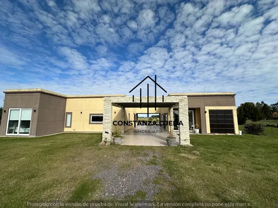 Casa En Venta En Chacras De Abott