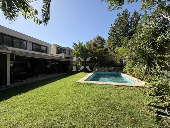 Casa En Venta De 4 Dorm. Chamisero Chicureo Colina