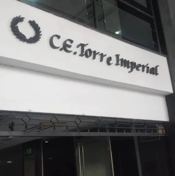 Excelente Ubicación Oficina En Alquiler O Venta Zona Centro