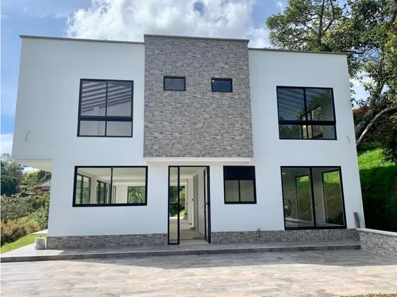 Venta De Casa En San Antonio De Pereira. 
