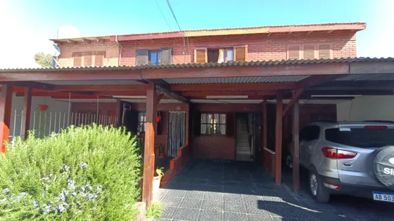 Triplex En Santa Teresita