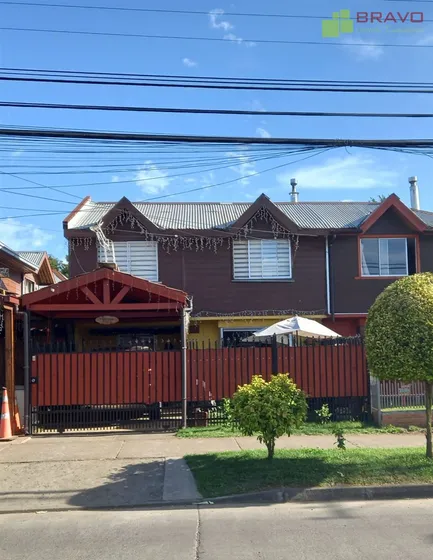 Casa En Venta De 4 Dorm. En Labranza, Temuco