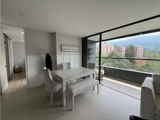 Venta De Apartamento En Las Brujas, Envigado 94 Mts