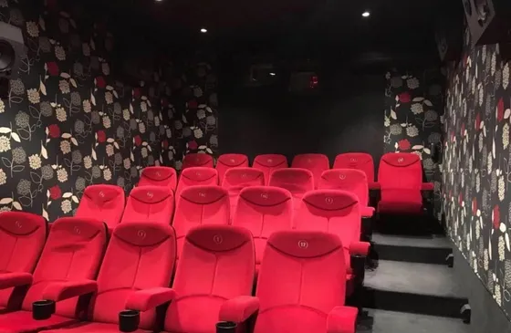 Microcine En Alquiler - 2 Baños - 80mts2 - Balvanera
