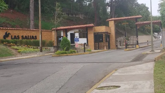 Venta Apto. Urb.las Salias San Antonio De Los Altos, En Obra Blanca.  Ma. Fda. Varela