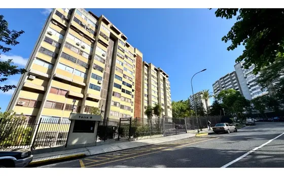 Alquilo Apartamento 85m2 La Bonita 7257