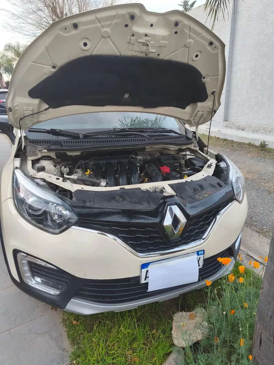 Renault Captur 2.0 Intens565801280246261769