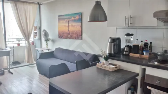 Departamento En Venta De 2 Dorm. En Estación Central