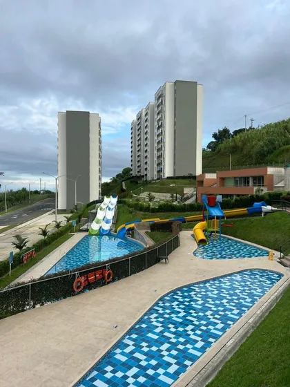 Apartamento En Arriendo En Sector Frailes/pereira (279053561).