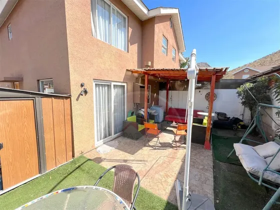 Casa En Venta 3 Dormitorios +cocina Grande Alba 3 Lo Cam