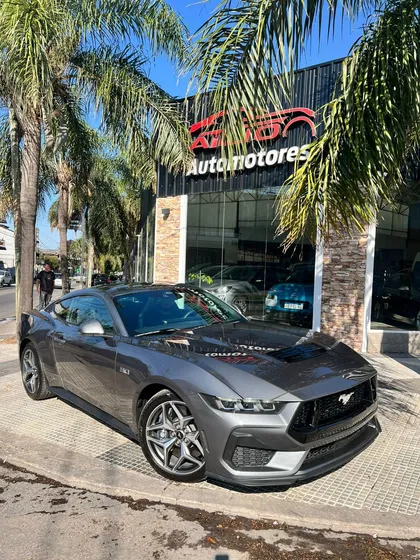 Ford Mustang 5.0 Gt 421cv