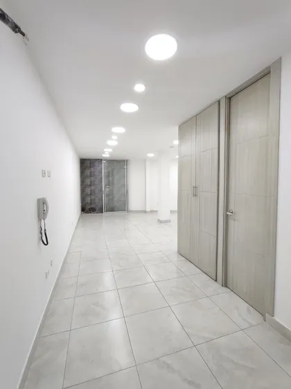 Oficina En Arriendo En Latino. Cod A17330