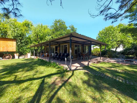 Gran Terreno De 1.200m² Con Casa, Quincho Y Pileta