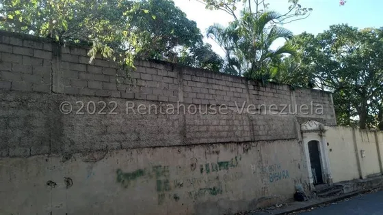 Vendo Terreno En Los Chorros/smb