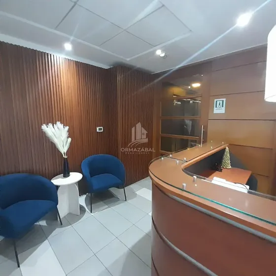 Moderna En Alonso De Córdova, Las Condes, Metro Manquehue