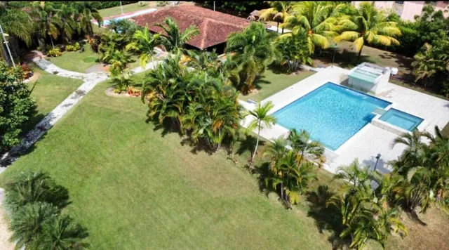 Bella Y Amplia Finca En Safari Carabobo Con Pozo Planta Eléctrica 100% Piscina Jose Félix